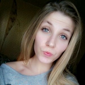 Meet your Posher, Jenna